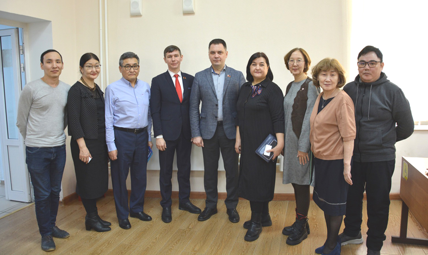 Алексей Корниенко в Аграрном университете.jpg